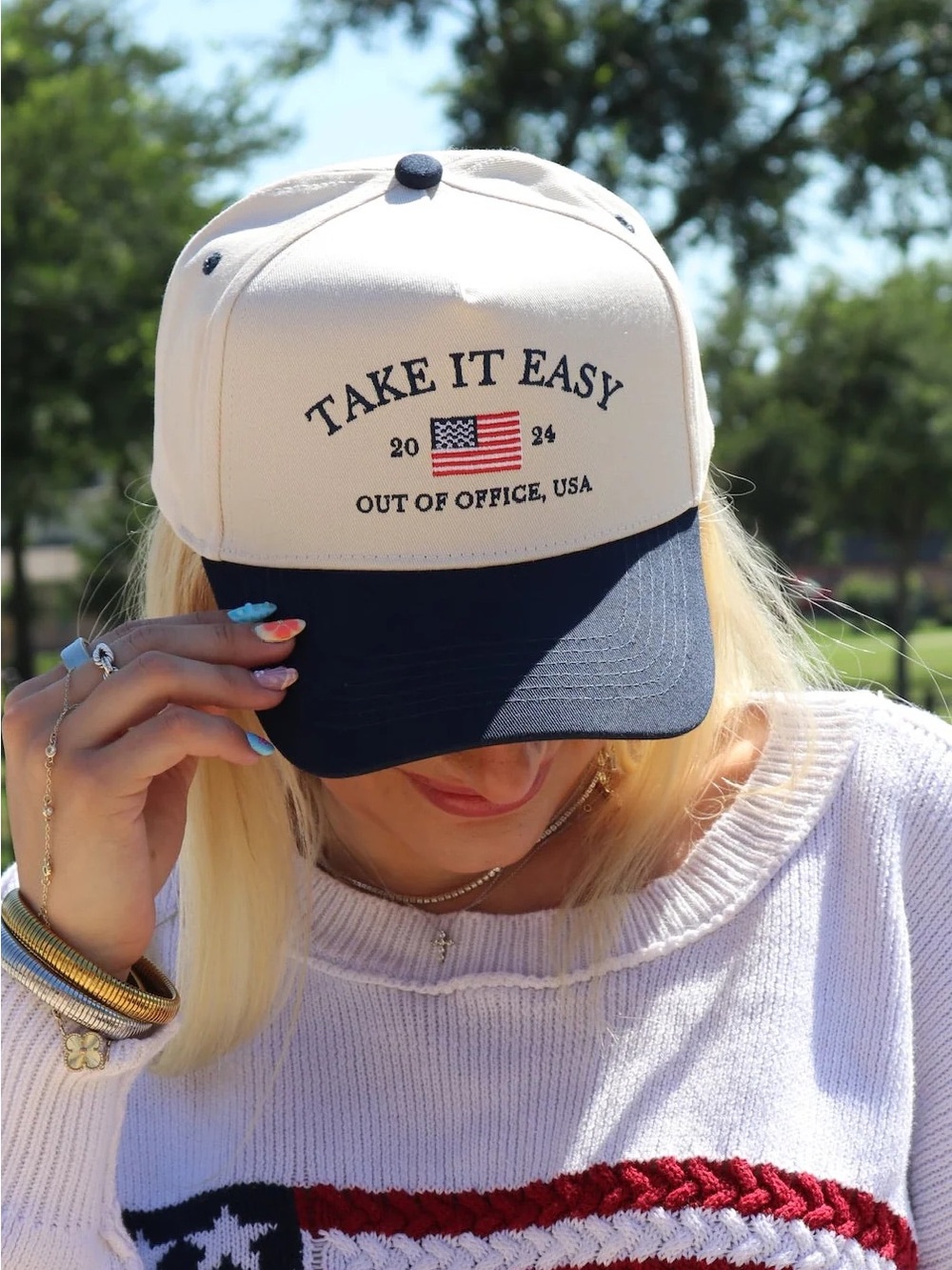 'Take It Easy' Trucker Hat - Cream & Navy